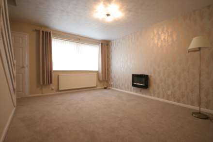 Colwyn Close, Callands, Image 3