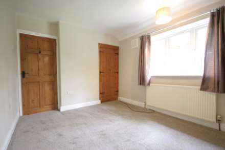 Greenfields, Upton, Image 7