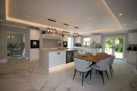 Croughton Road, Croughton, Image 6