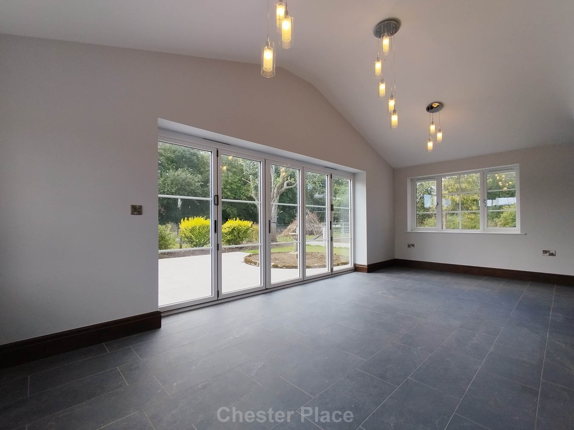 Chester Road, Bretton, Image 5