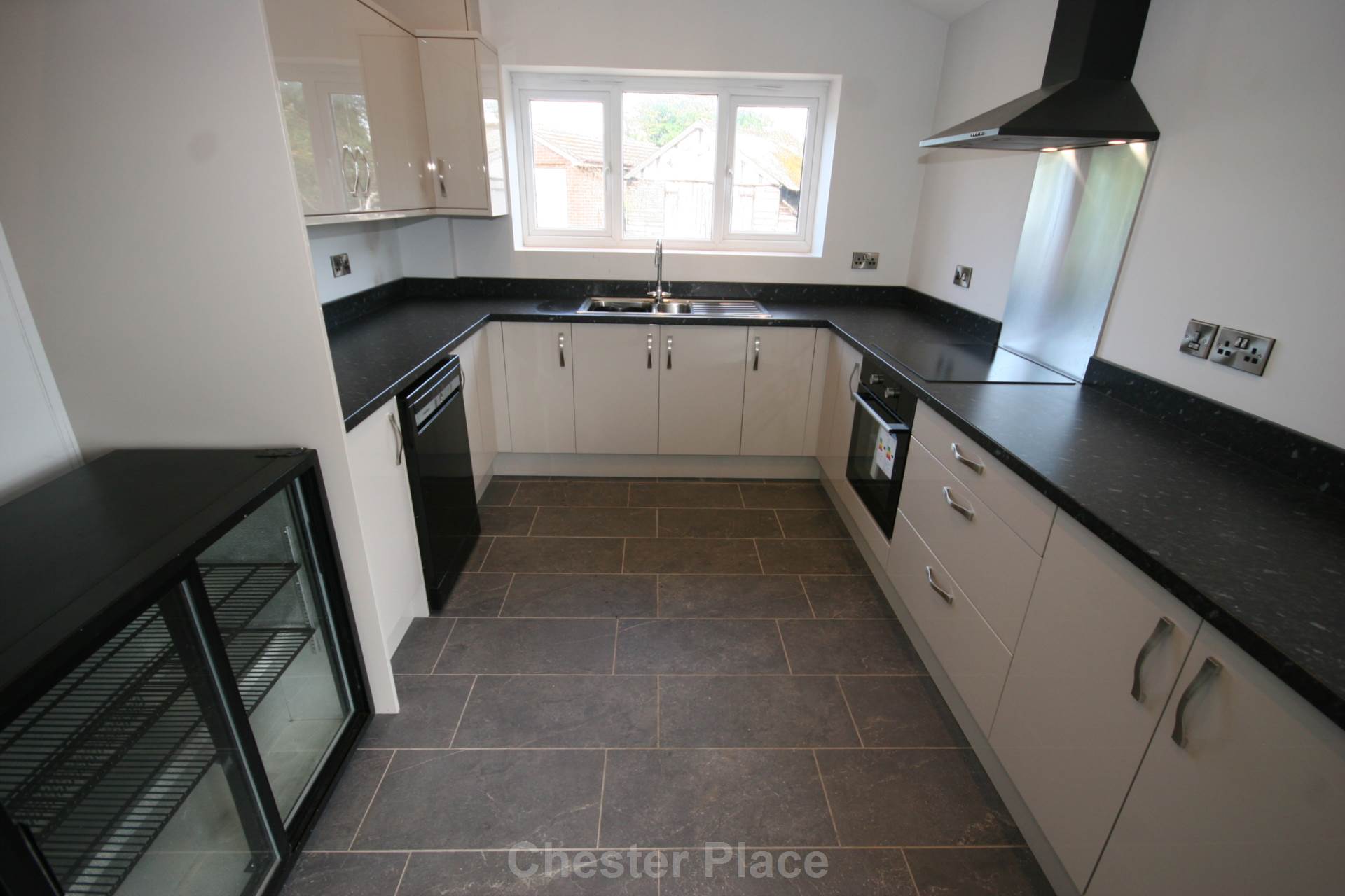Chester Road, Bretton, Image 8