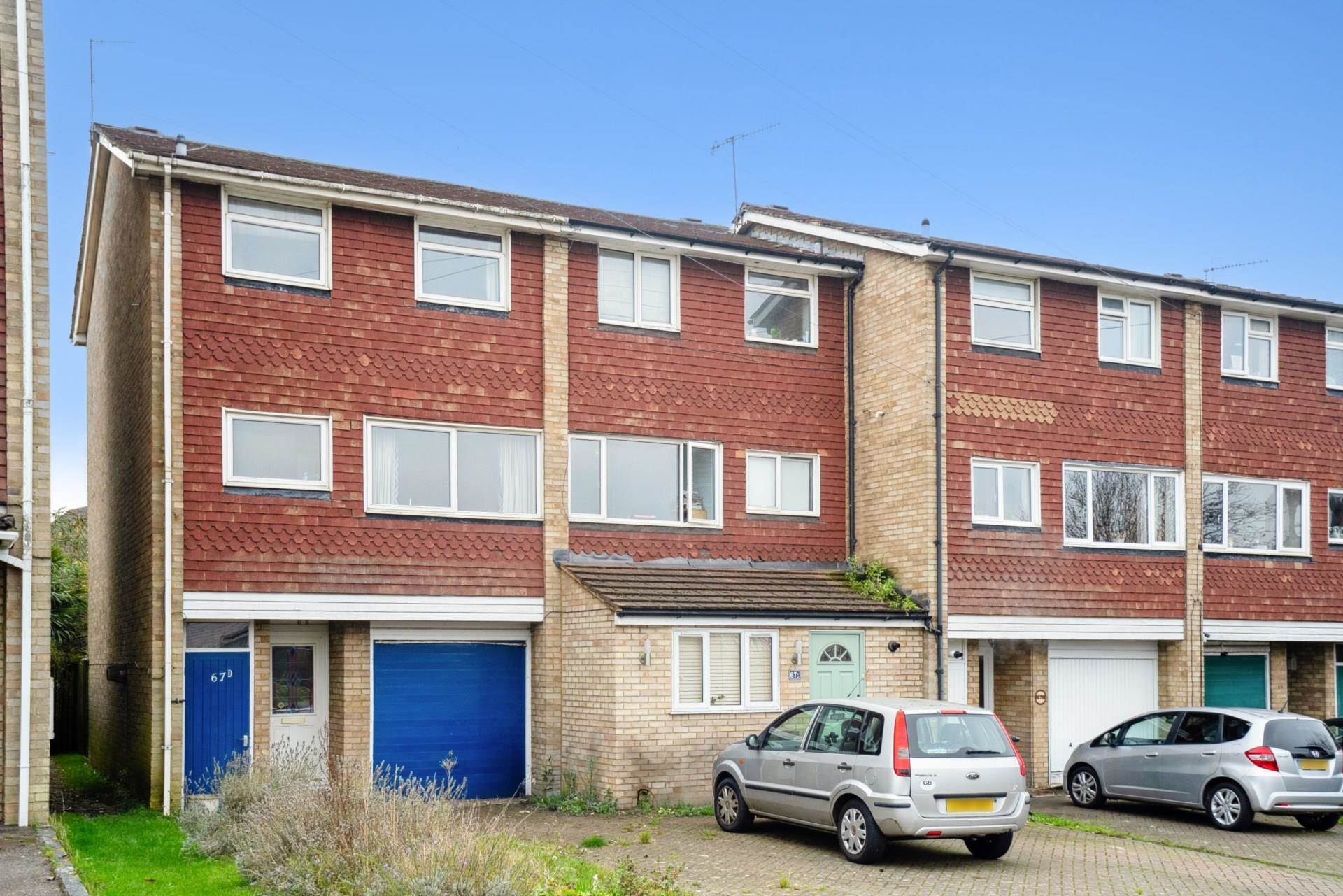 Bushey Grove Road
