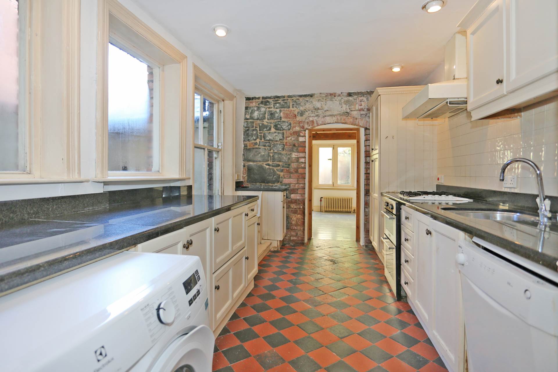 12 Crescent Avenue, O`Connell Avenue, Limerick 12 Crescent Avenue, O`Connell Avenue, Limerick