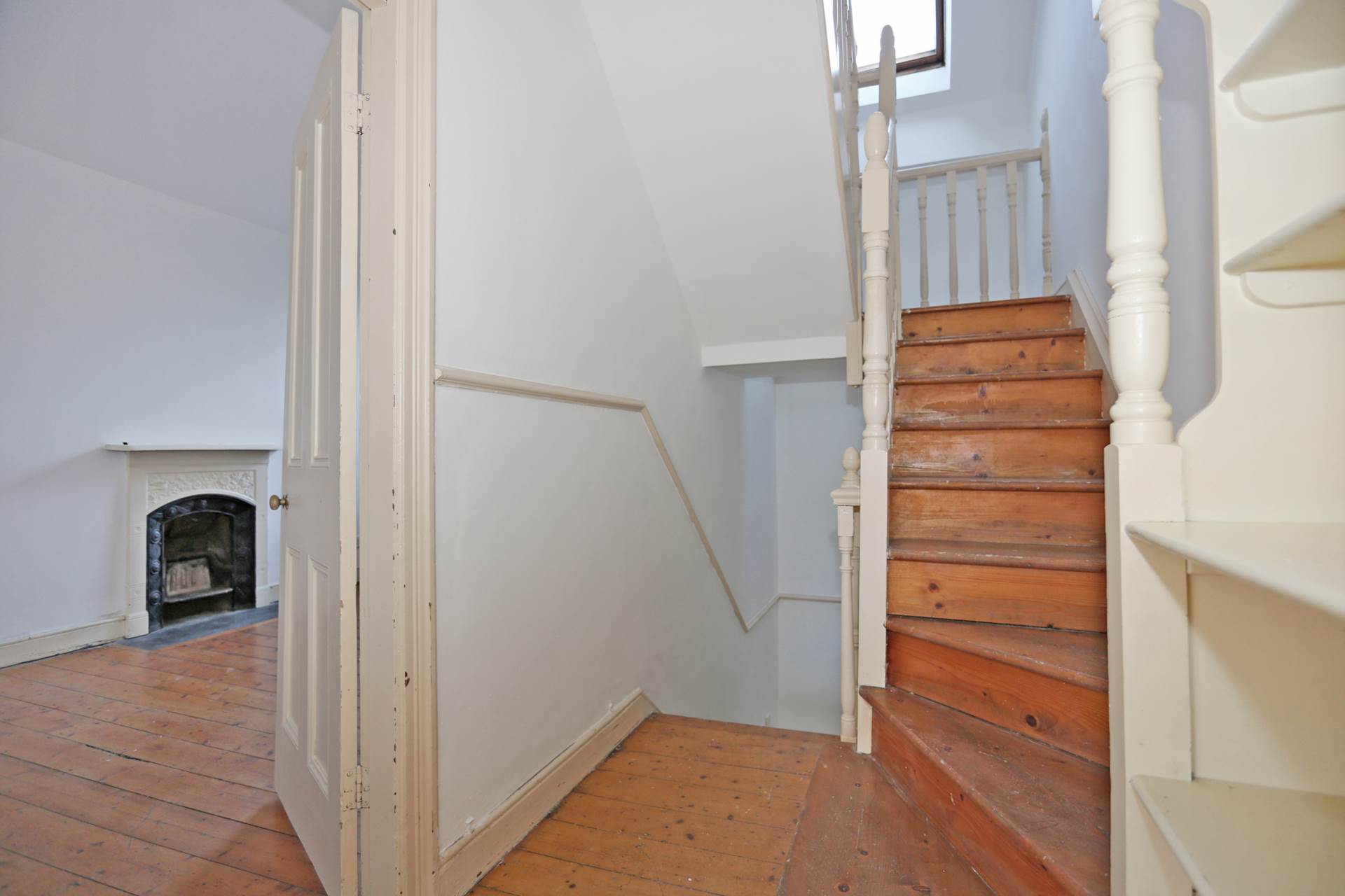 12 Crescent Avenue, O`Connell Avenue, Limerick 12 Crescent Avenue, O`Connell Avenue, Limerick