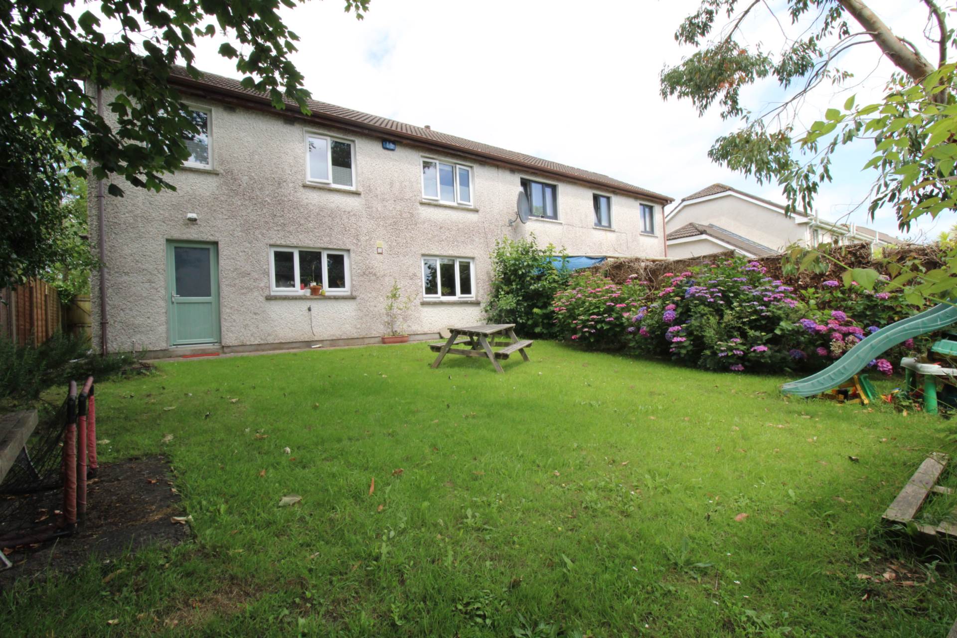 8 The Conifers, Briarfield, Castletroy, Limerick. V94 HX9A