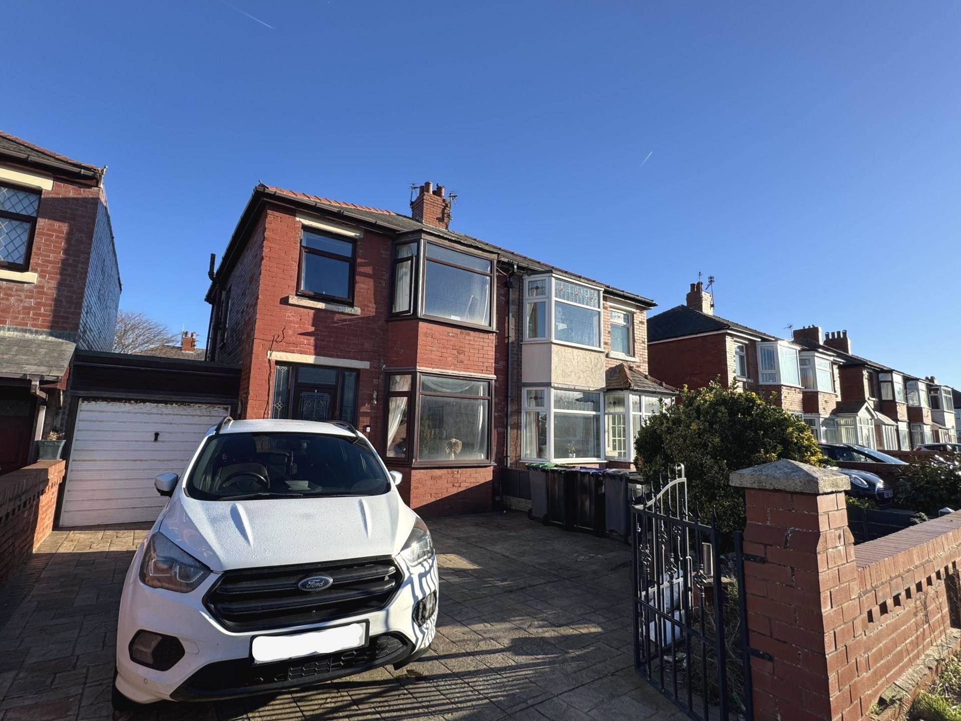 Wetherby Avenue, Blackpool, FY4 1QA, Image 1