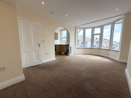 Highfield Road, Blackpool, FY4 2JA, Image 2