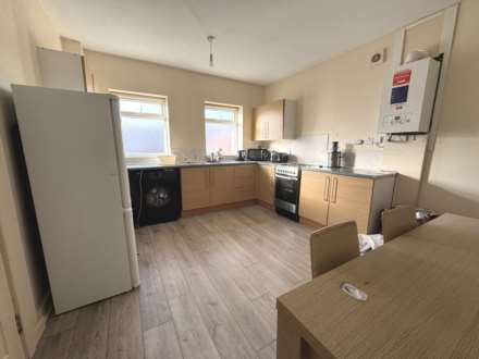 Property For Rent St James Road, Blackpool