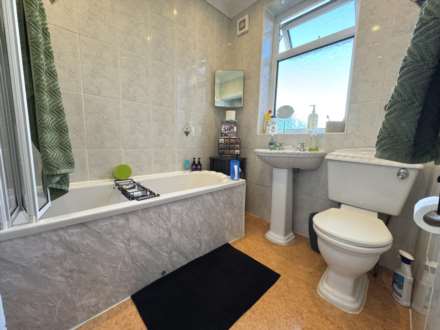 Collyhurst Avenue, Blackpool, FY4 3NQ, Image 6