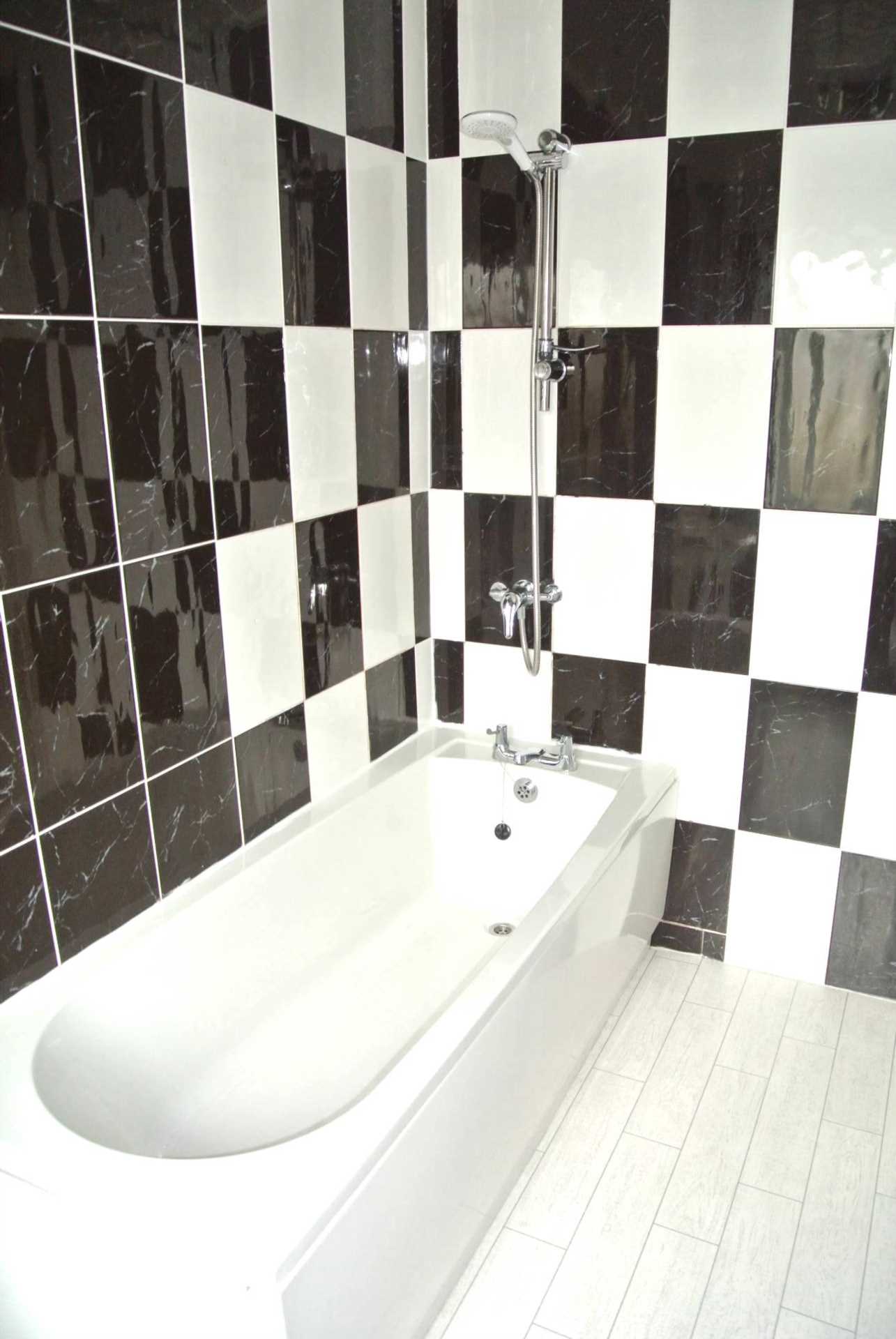 Ivy Avenue, Blackpool, FY4 3QG, Image 8