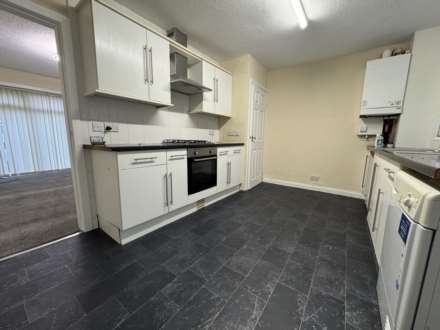 Spen Place, Blackpool, FY4 4XU, Image 4