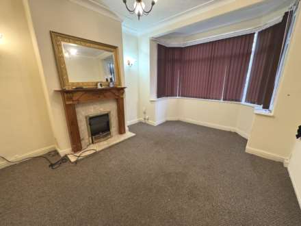 Eaton Avenue, Blackpool, FY1 6LG, Image 2