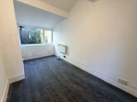 Marton Drive, Blackpool, FY4 3EU, Image 3