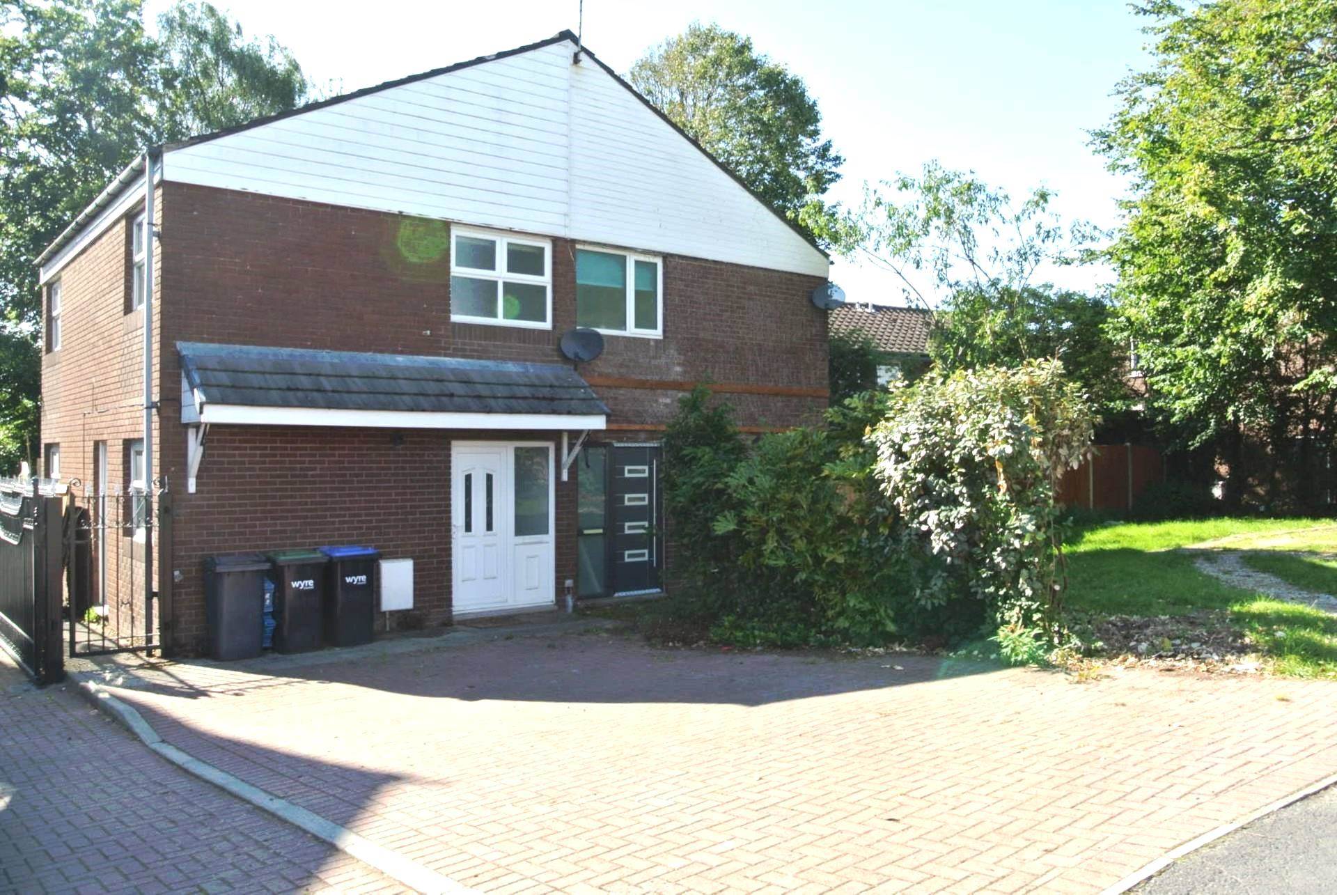 Queensway, Poulton Le Fylde, FY6 7ST, Image 1