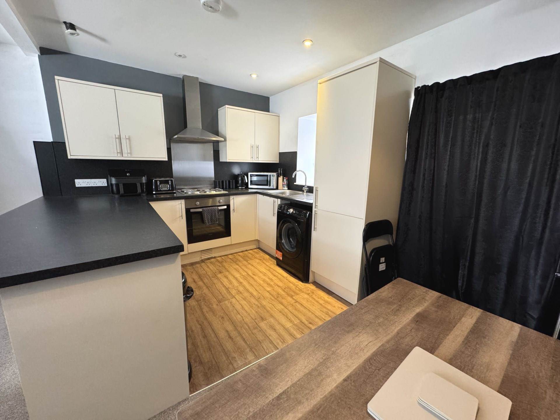 Bolton Street, Blackpool, FY1 6AB, Image 3