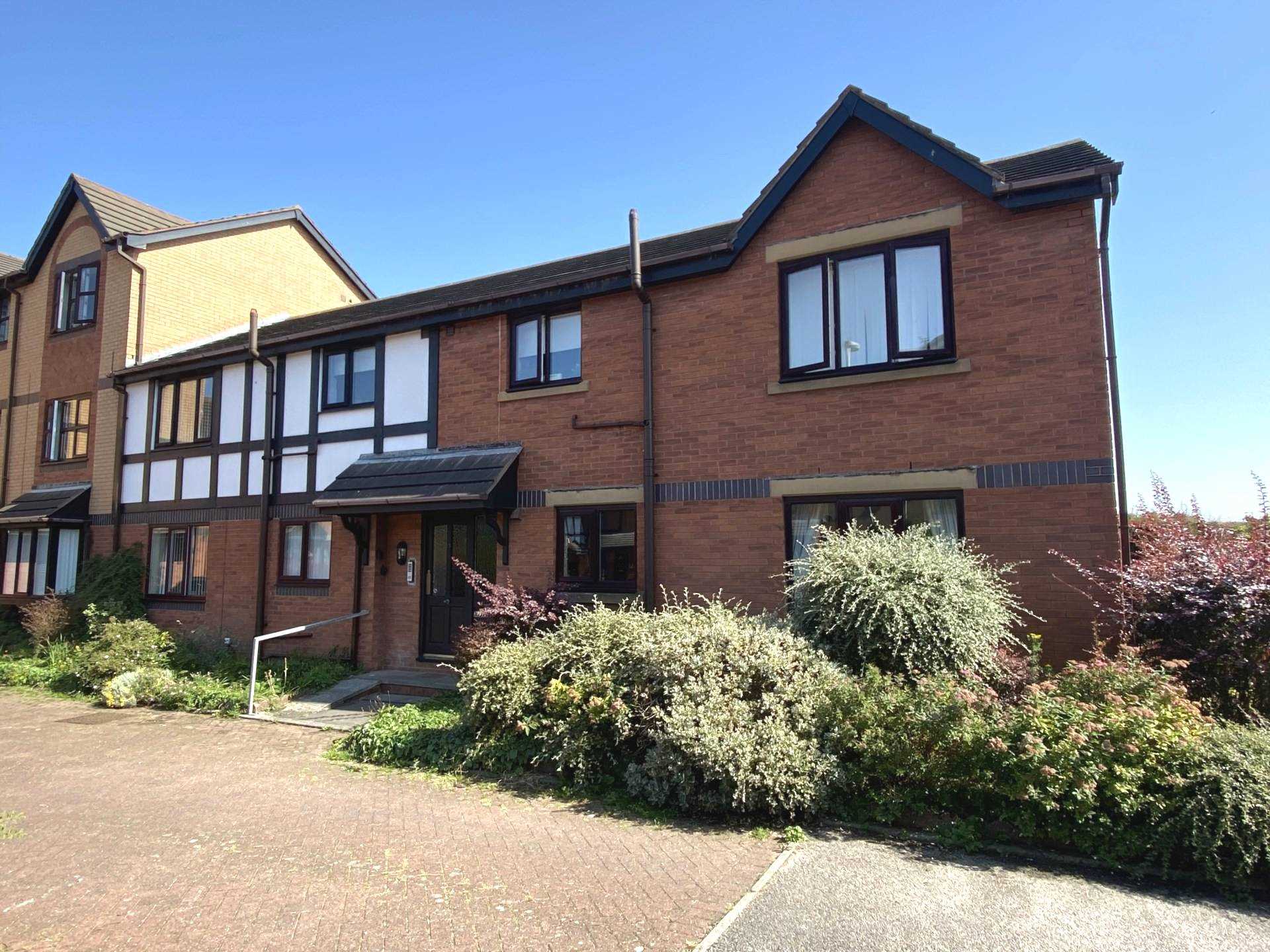 Thornhill Close, Blackpool, FY4 5BR, Image 1