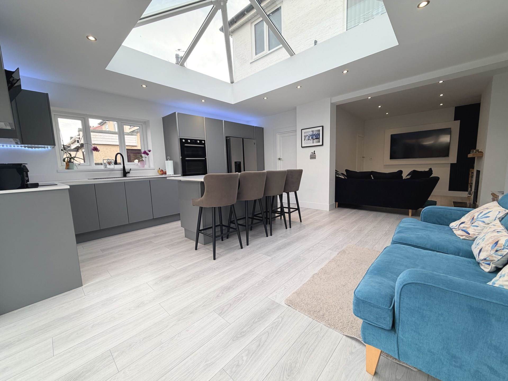 Weeton Avenue, Blackpool, FY4 3QW, Image 2