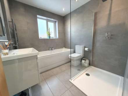 Weeton Avenue, Blackpool, FY4 3QW, Image 12