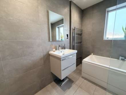 Weeton Avenue, Blackpool, FY4 3QW, Image 14