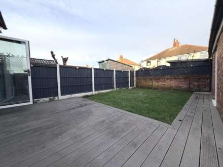 Weeton Avenue, Blackpool, FY4 3QW, Image 16