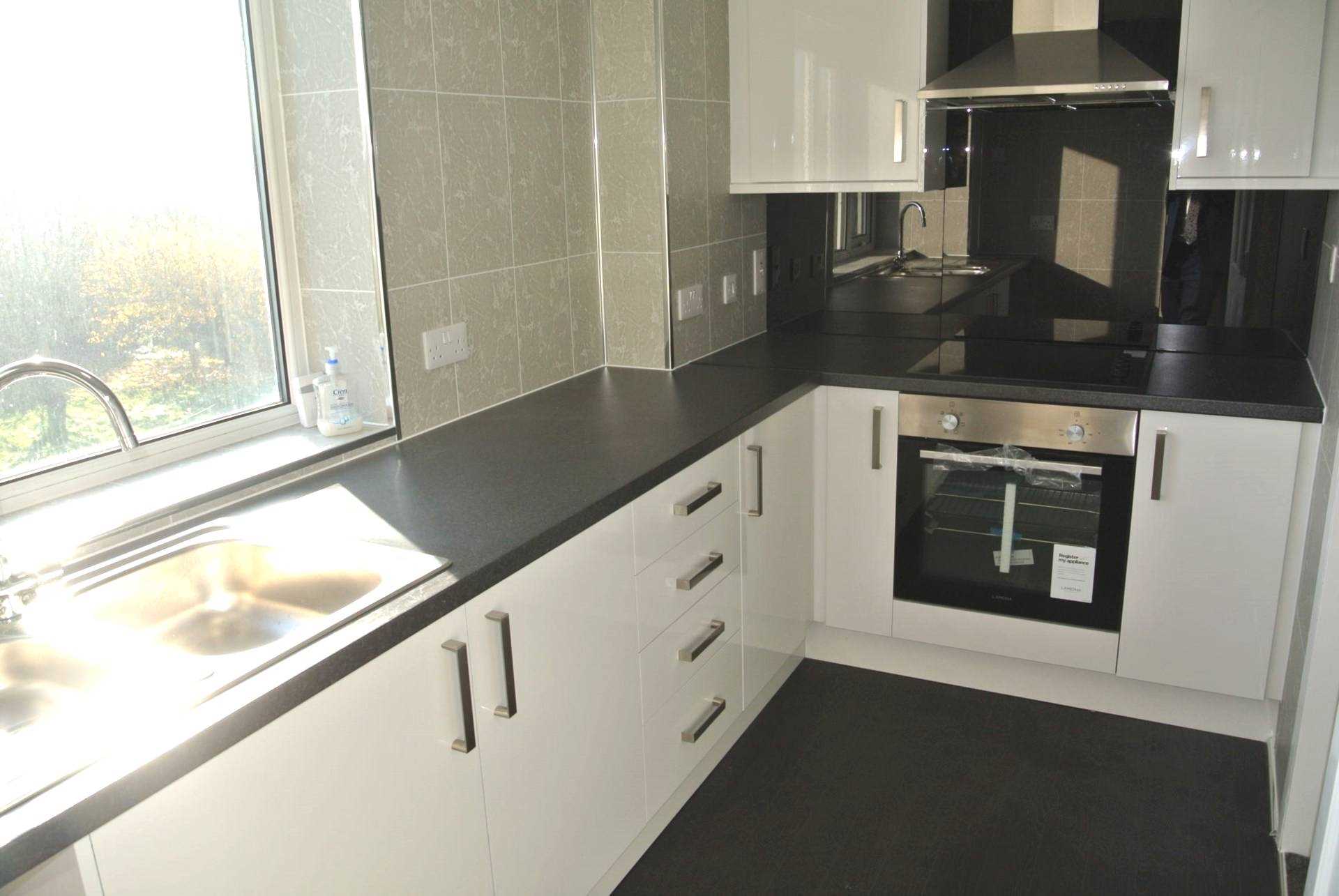 Eldon Court, Lytham St Annes, FY8 2BH, Image 3