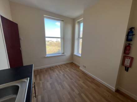 Lowery Terrace, Blackpool, FY1 6DR, Image 4
