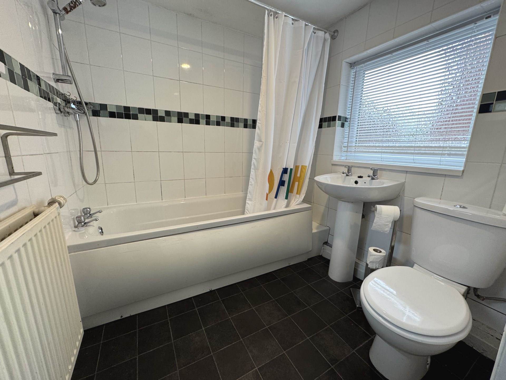 Worsley Avenue, Blackpool, FY4 2DH, Image 5