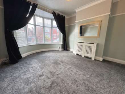 Worsley Avenue, Blackpool, FY4 2DH, Image 2