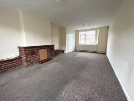 Overdale Grove, Blackpool, FY3 7TR, Image 2