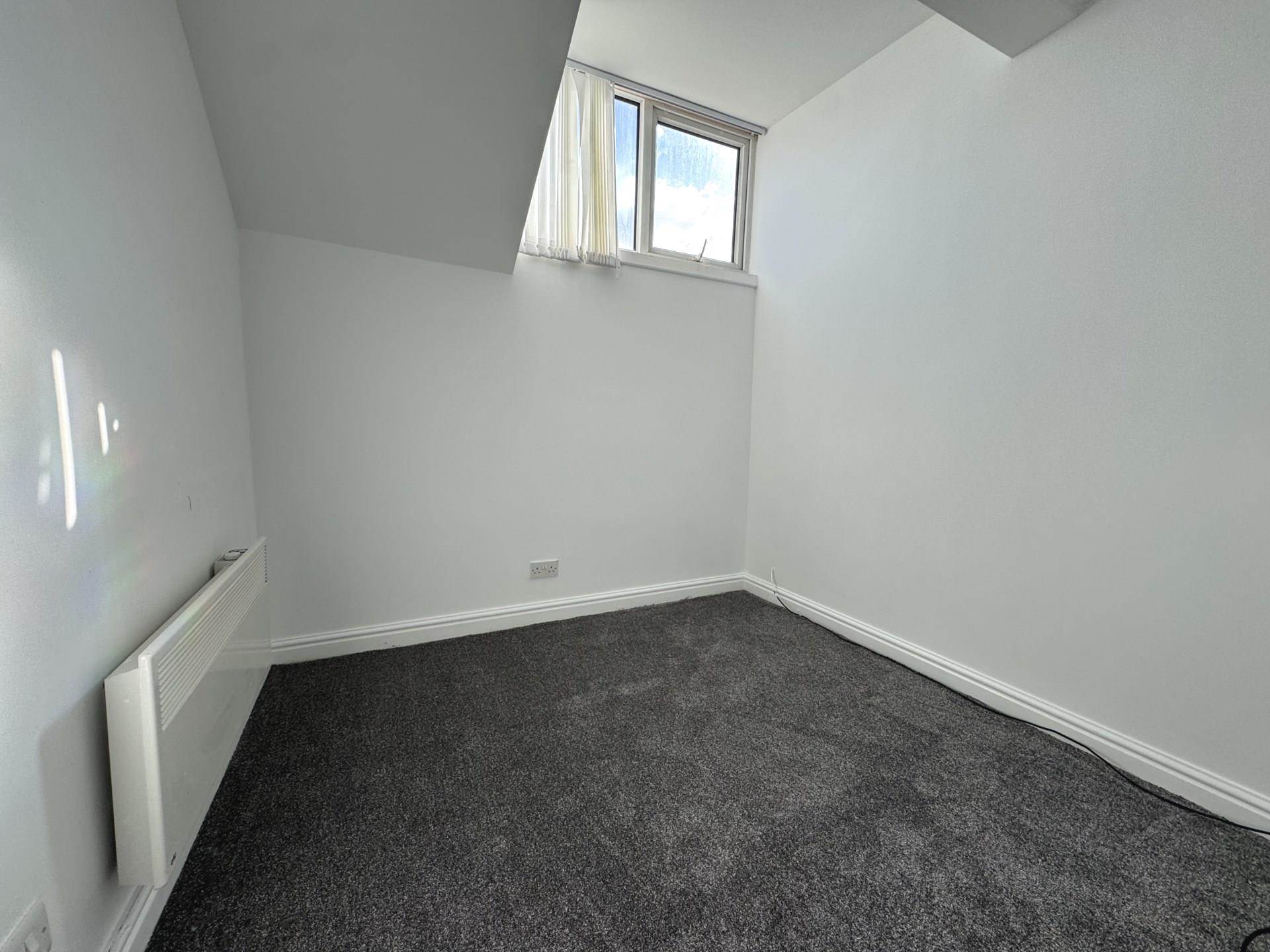 Lytham Road, Blackpool, FY4 1JH, Image 4