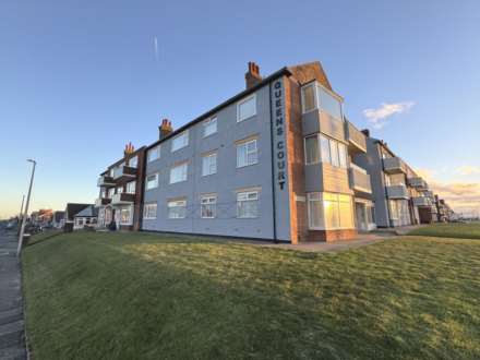 Queens Court, Queens Promenade, Bispham, FY2 9PG, Image 9