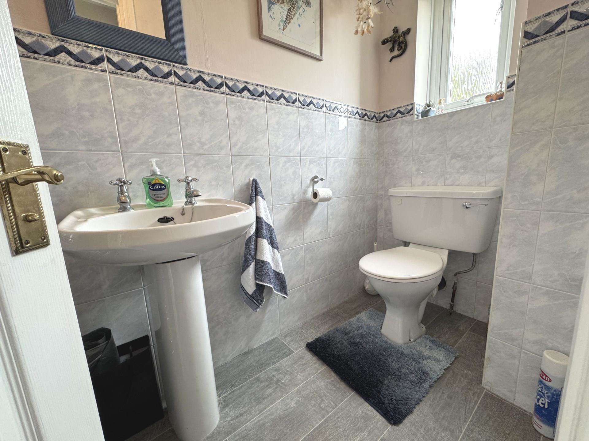 Glenapp Avenue, Blackpool, FY4 5NG, Image 9