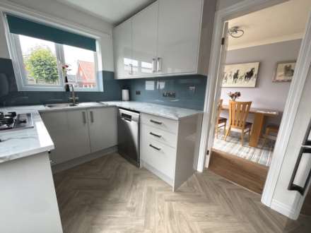Glenapp Avenue, Blackpool, FY4 5NG, Image 6
