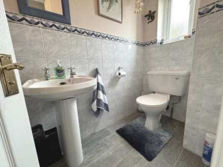 Glenapp Avenue, Blackpool, FY4 5NG, Image 9
