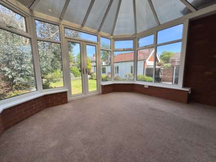 Stonyhill Avenue, Blackpool, FY4 1PR, Image 16