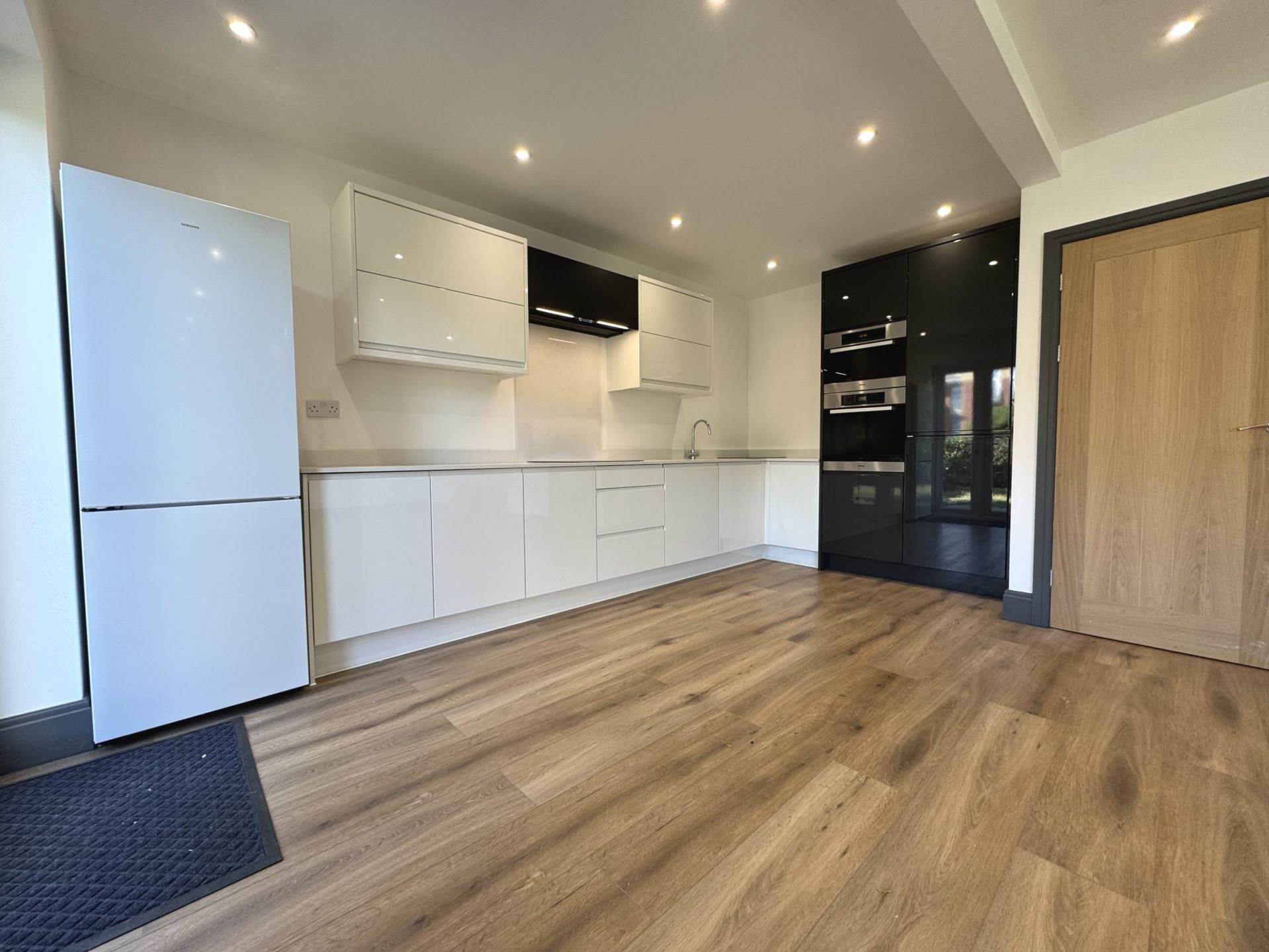 King Edward Avenue, Lytham St Annes, FY8 1DP, Image 3