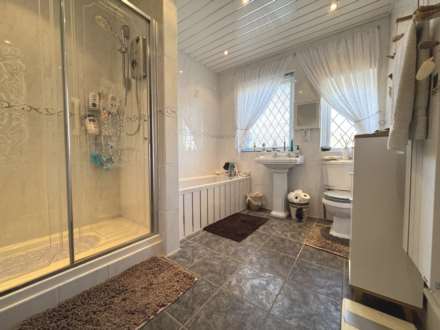 Rosebery Avenue, Blackpool, FY4 1LA, Image 12