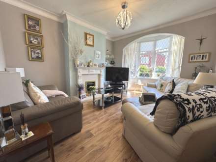 Rosebery Avenue, Blackpool, FY4 1LA, Image 2