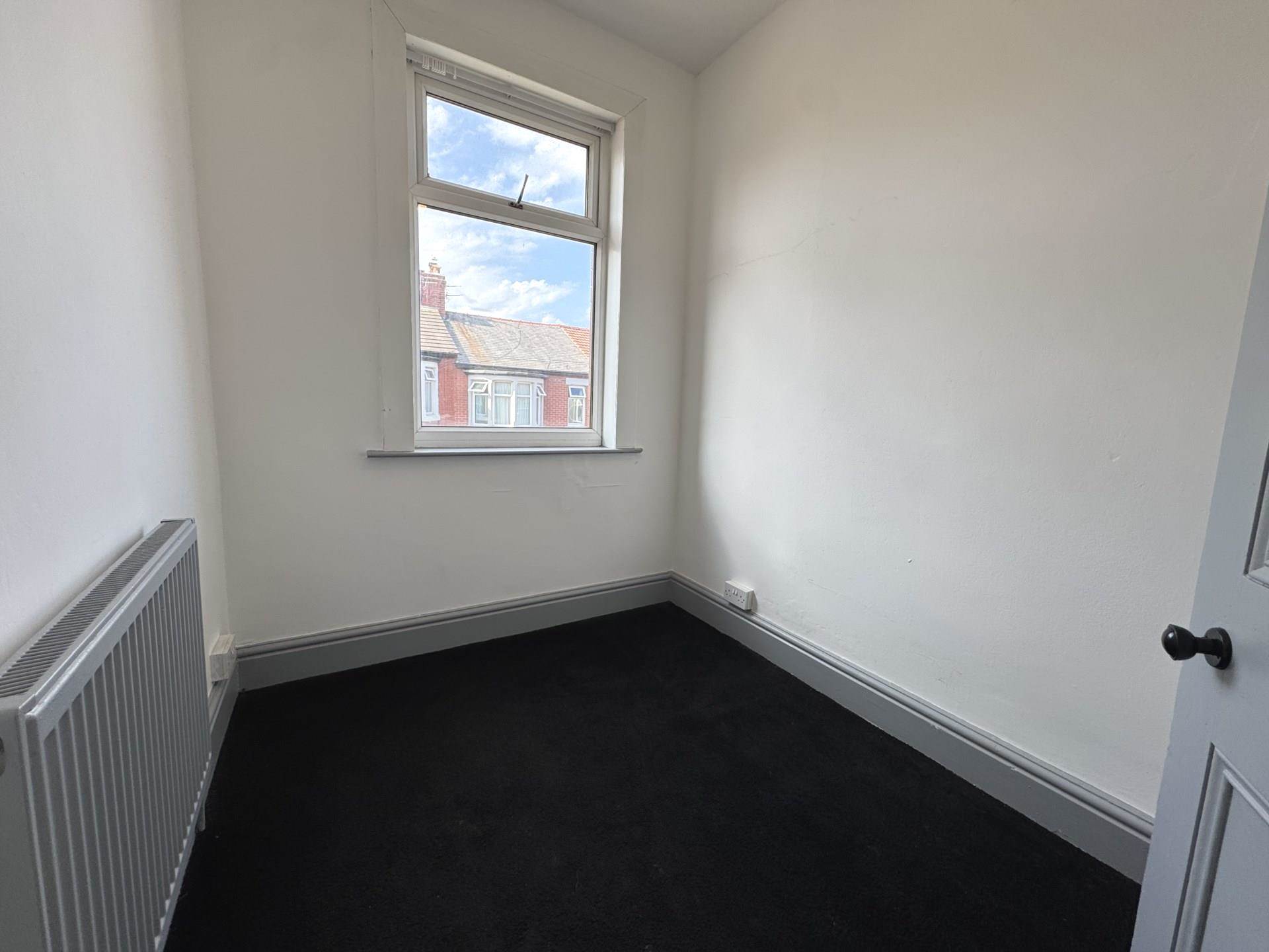 Manor Road, Blackpool, FY1 4EB, Image 9