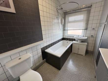 Manor Road, Blackpool, FY1 4EB, Image 10