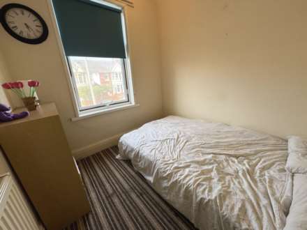 Rosebery Avenue, Blackpool, FY4 1LB, Image 10