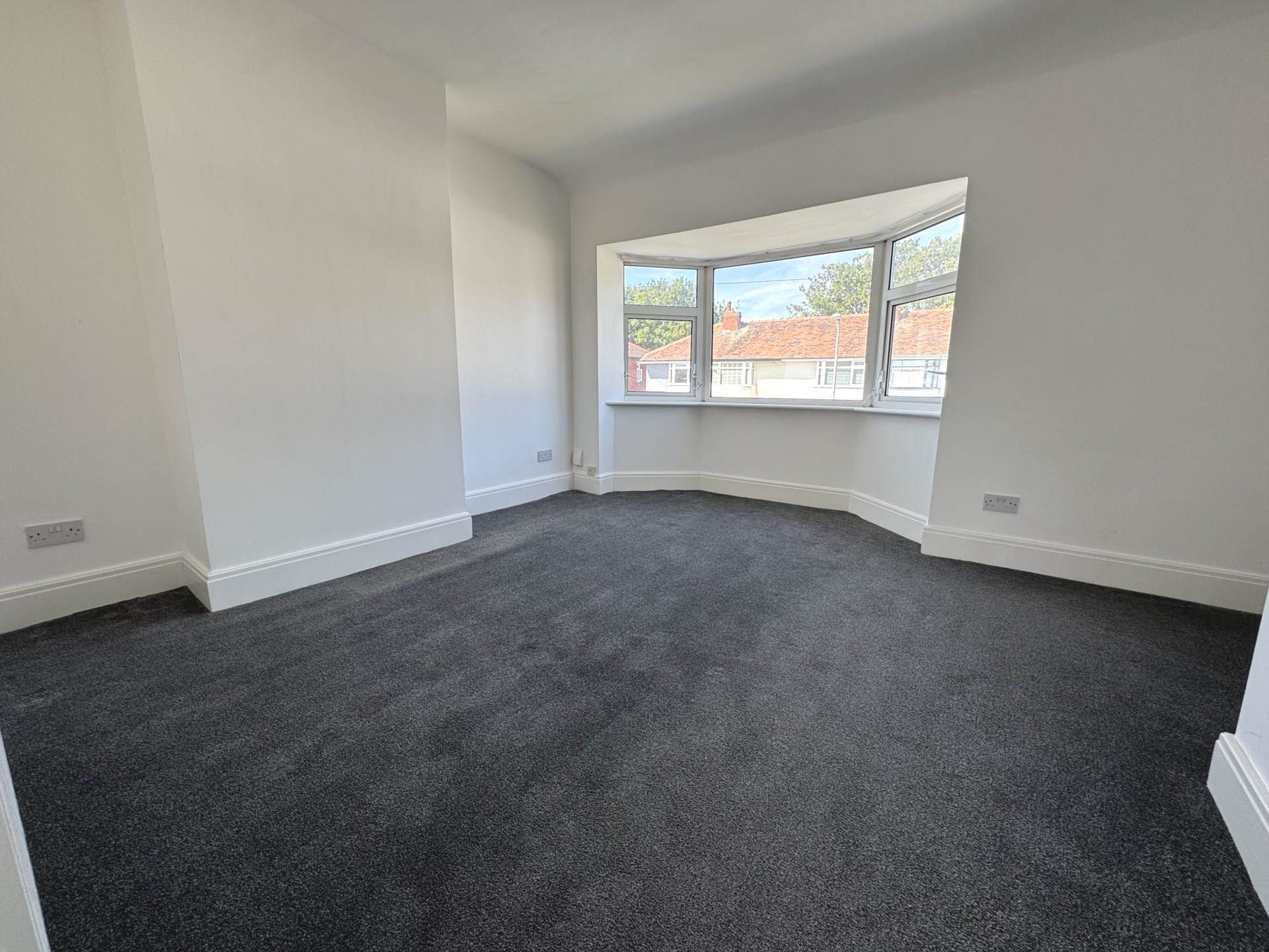 Newhouse Road, Blackpool, FY4 4PB, Image 6