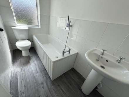 Newhouse Road, Blackpool, FY4 4PB, Image 5