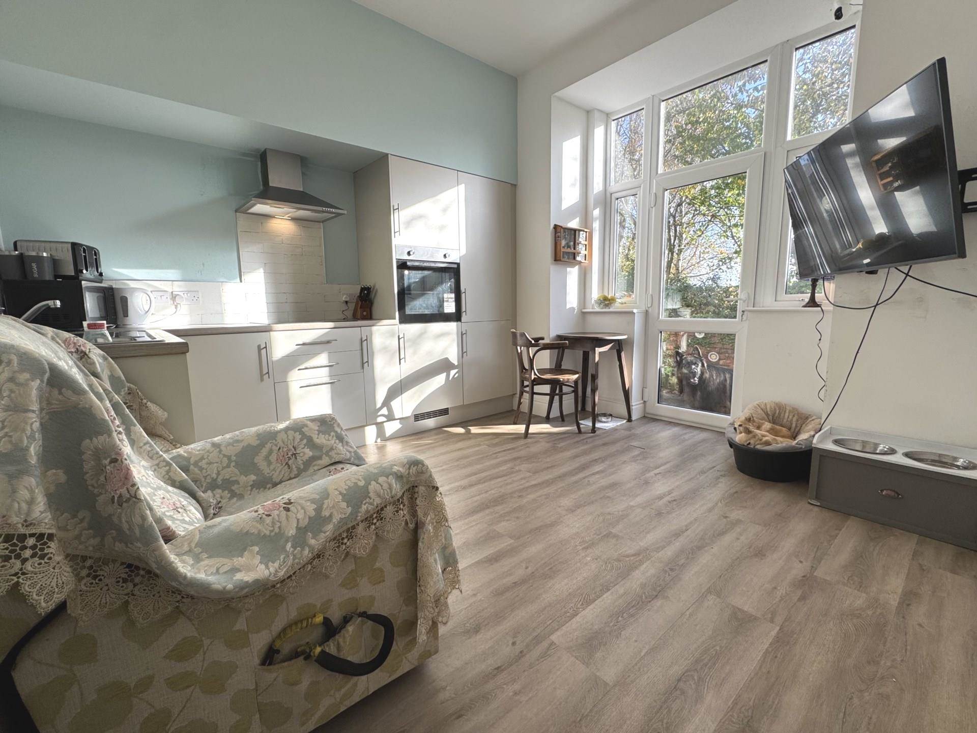 Woodland Grove, Blackpool, FY3 9EZ, Image 1