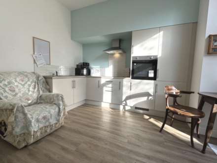 Woodland Grove, Blackpool, FY3 9EZ, Image 2