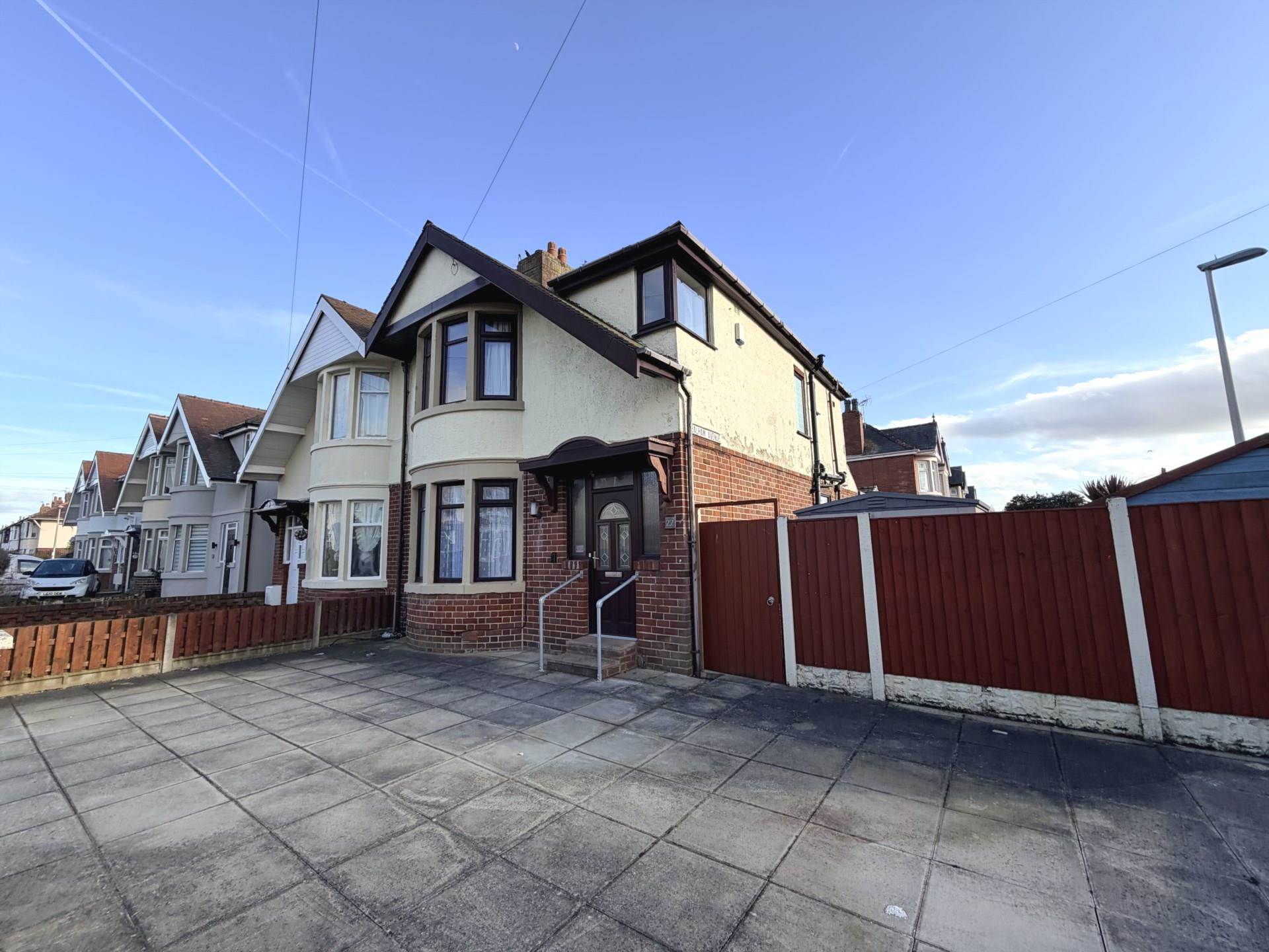 Faringdon Avenue, Blackpool, FY4 3QQ, Image 1