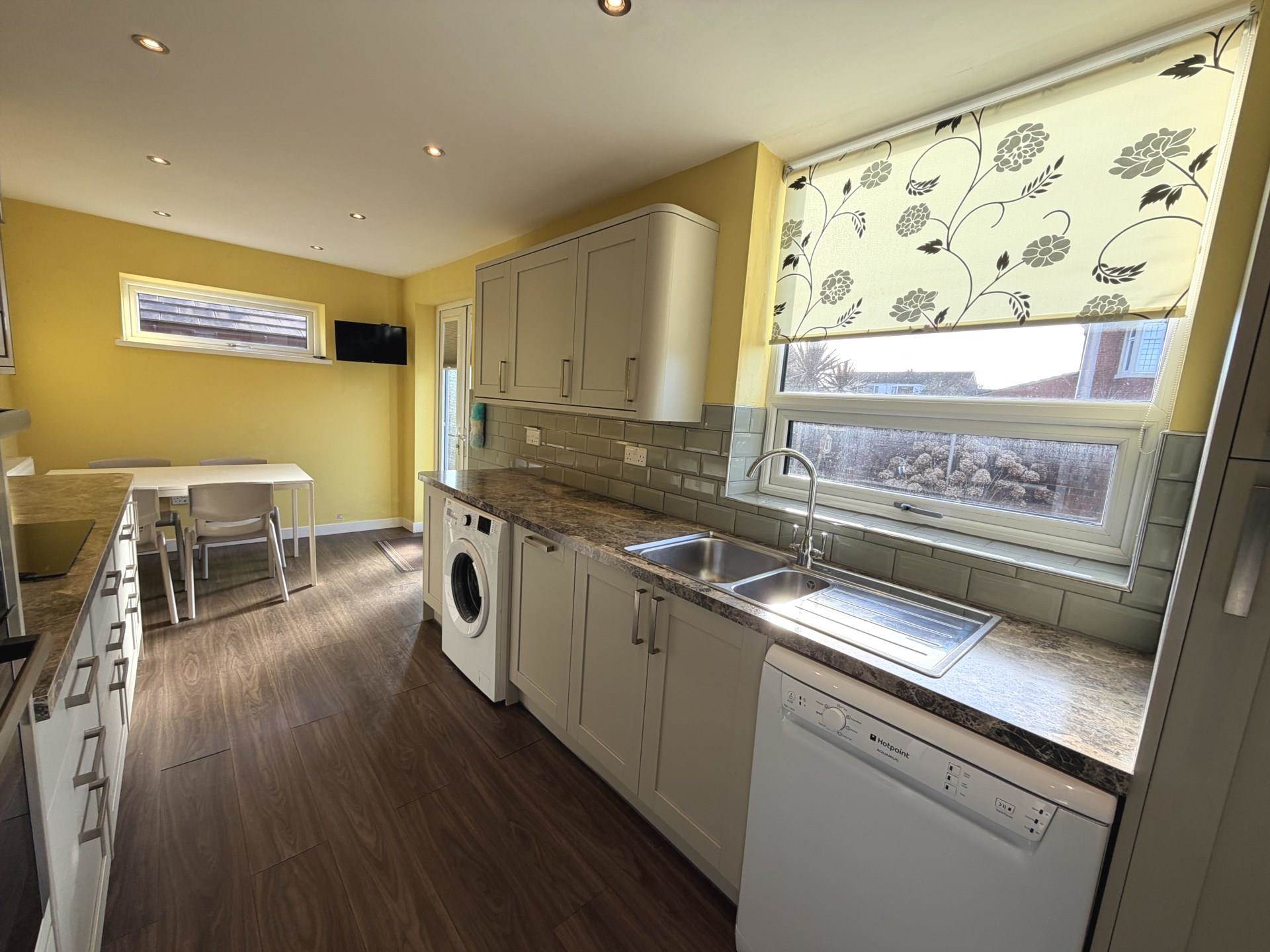 Faringdon Avenue, Blackpool, FY4 3QQ, Image 6