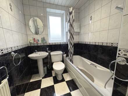 Stretton Ave, Blackpool, FY4 4AQ, Image 12