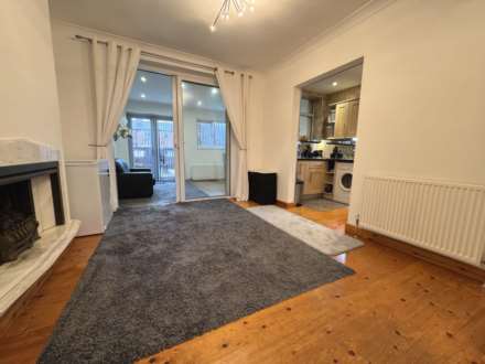 Stretton Ave, Blackpool, FY4 4AQ, Image 3