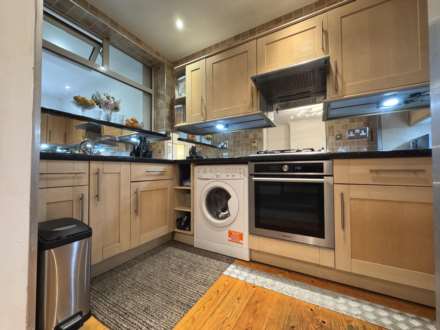 Stretton Ave, Blackpool, FY4 4AQ, Image 5